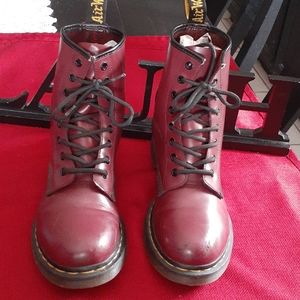 DR.MARTENS BOOTS